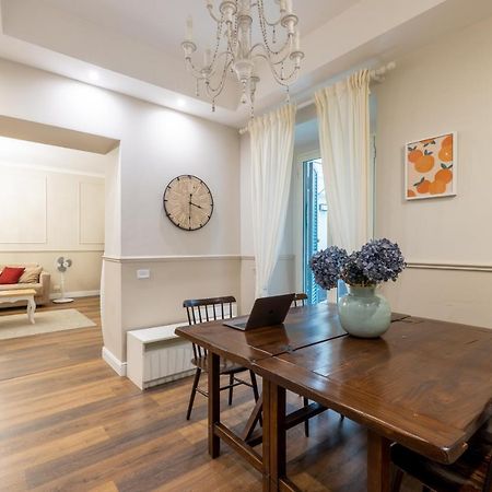 Charming Apartment With Patio A Few Steps From Colosseum Extérieur photo