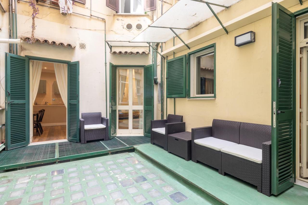 Charming Apartment With Patio A Few Steps From Colosseum Extérieur photo